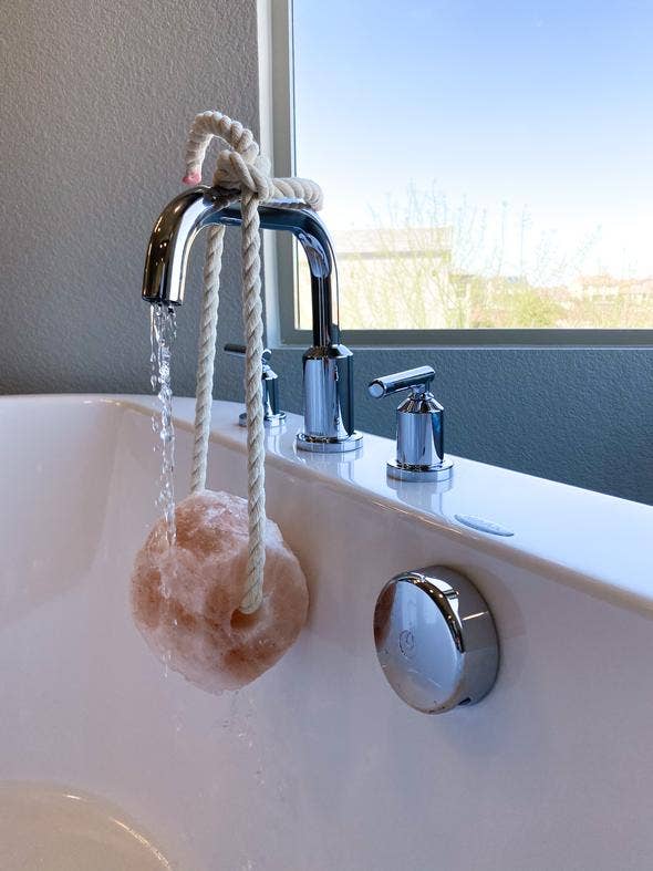 Pink Himalayan Bath and Shower Salt Rock Small: Volcano Citrus