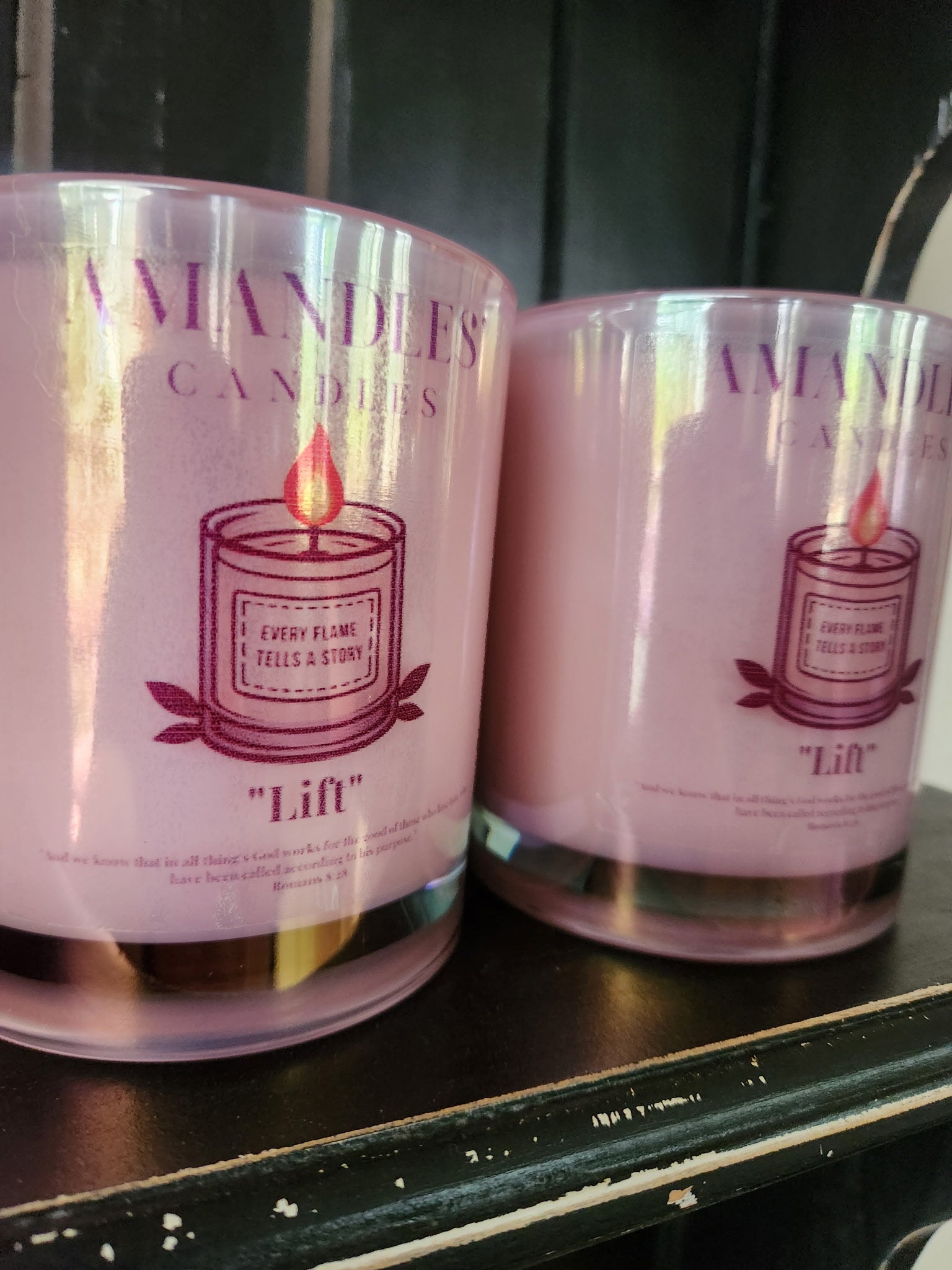 14oz Candle ''Lift''  Juicy Pomegranate. blackberry, notes of dew berry, sandalwood, & musk