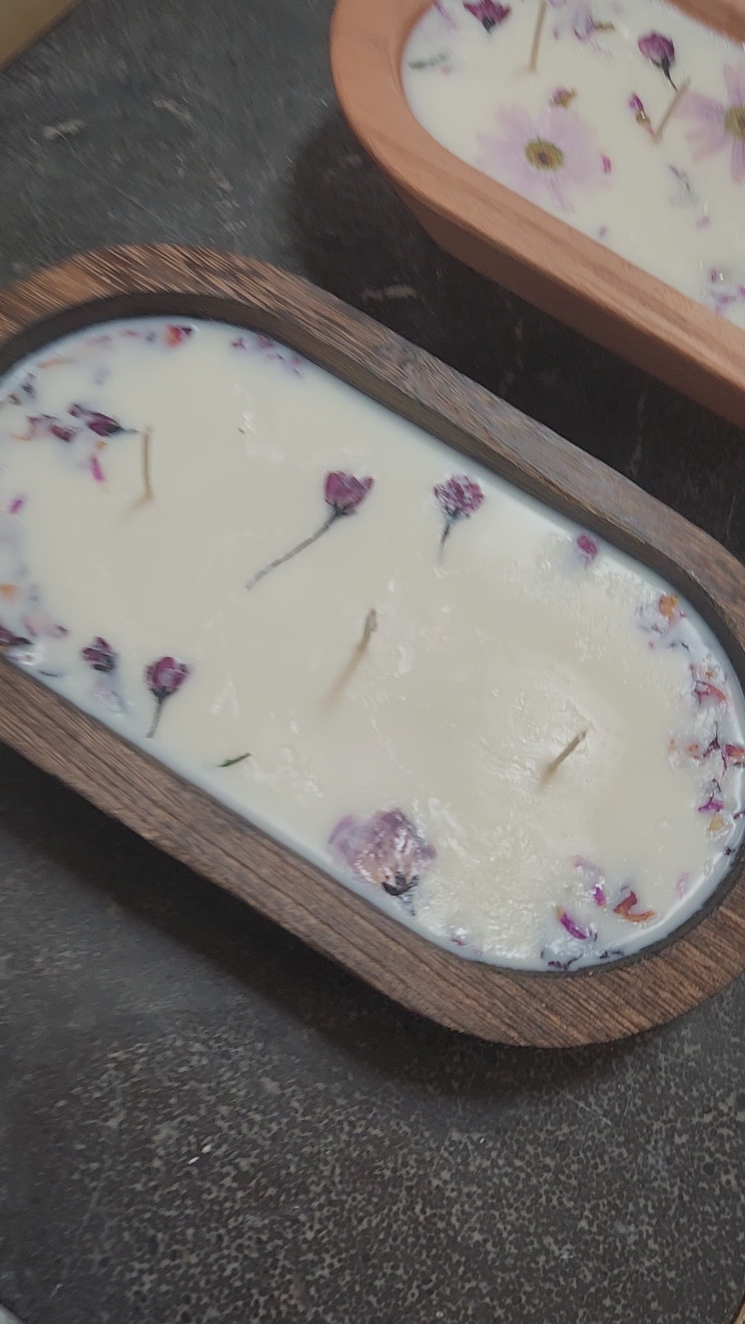 Vanilla Sugar Plum Wooden Dough Bowl Candle 16 oz