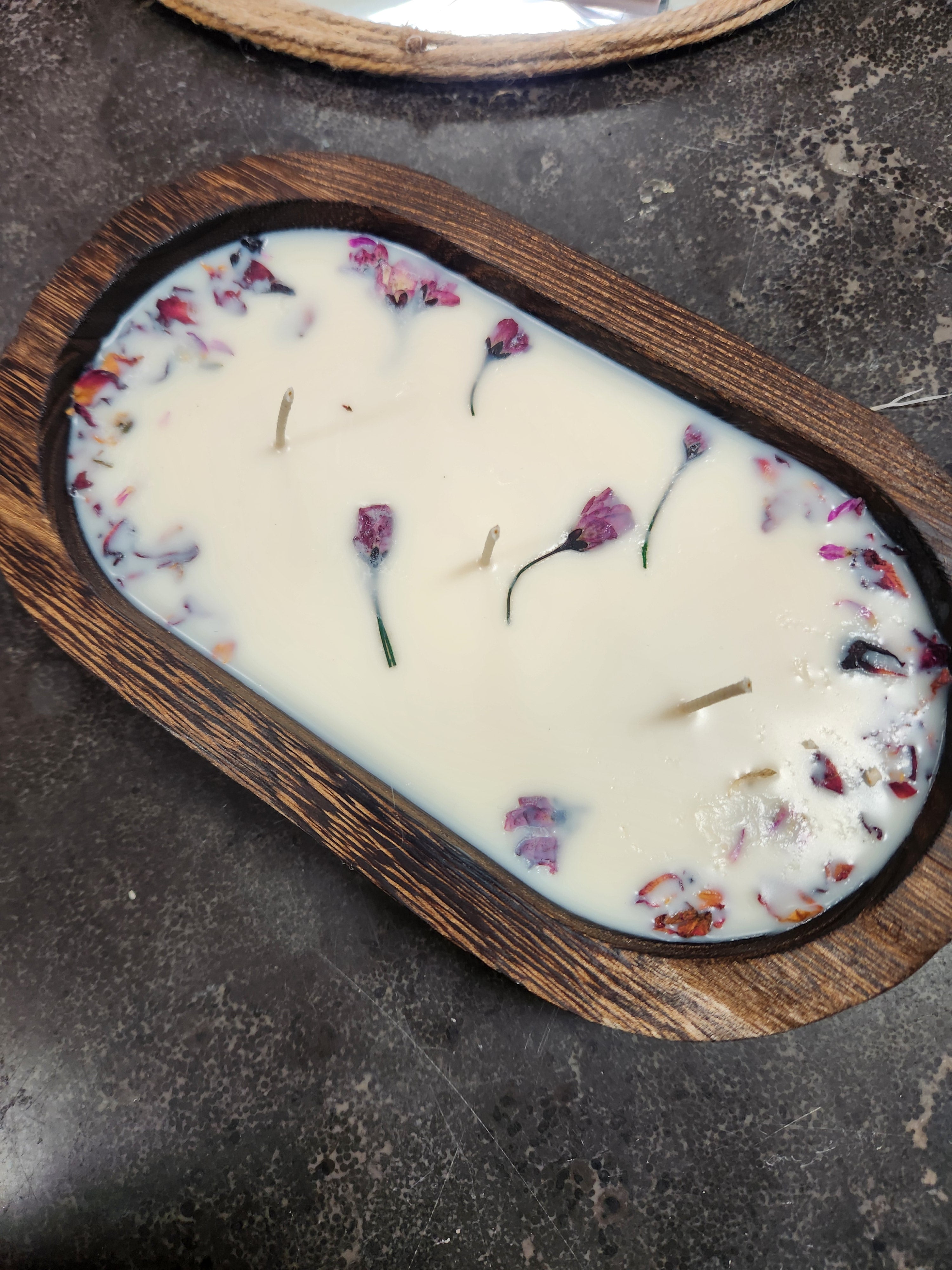 Vanilla Sugar Plum Wooden Dough Bowl Candle 16 oz