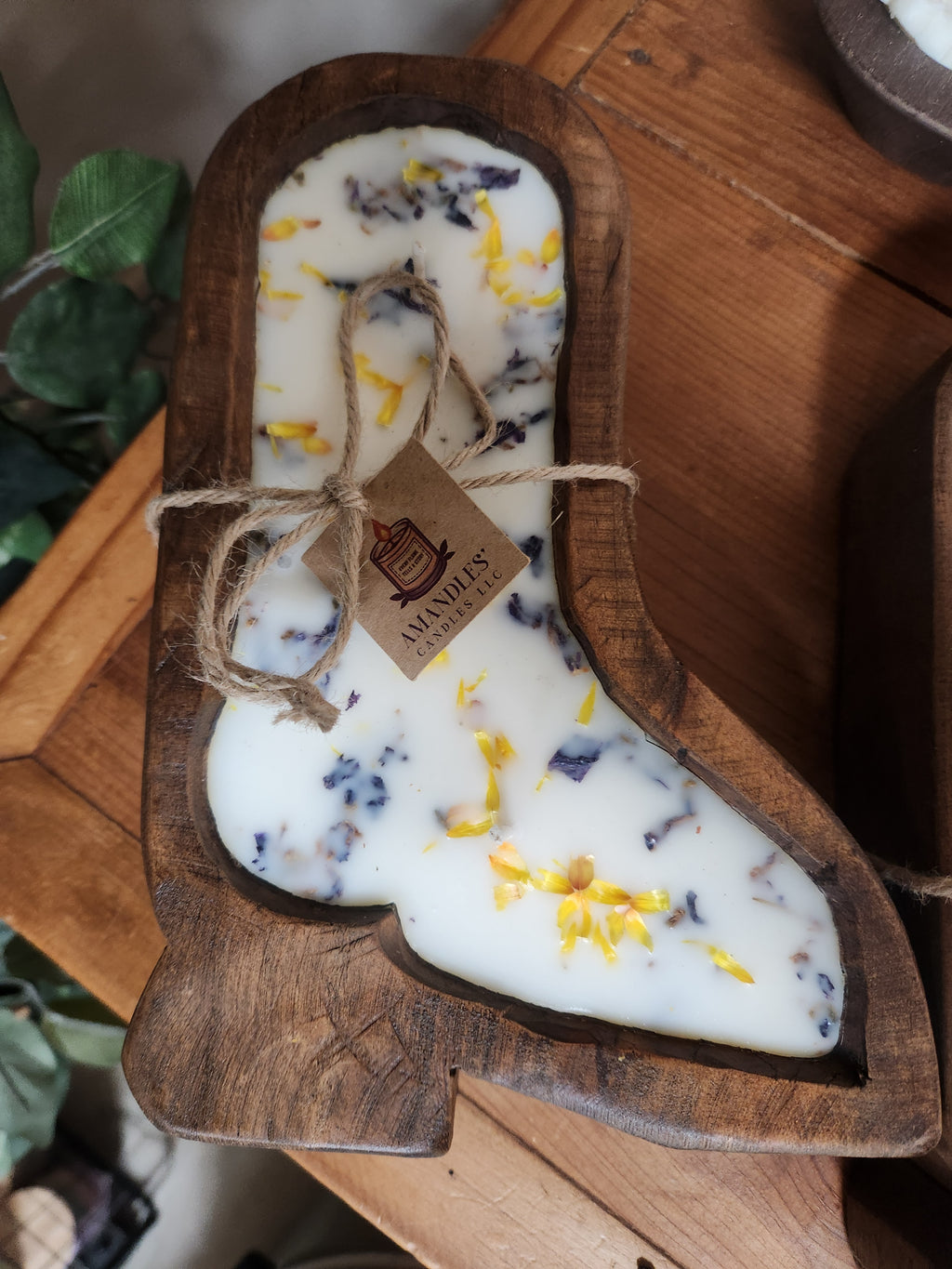 Egyptian Amber with Coco Blossom 🌸🥭 ♥️ Wooden Dough Bowl Boot Candle